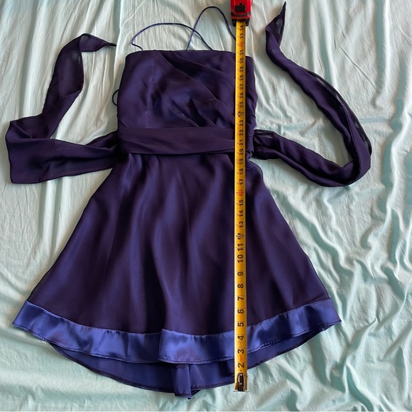 Backless Formal Dress with Spaghetti Straps and Crossback String - Picture 11 of 15